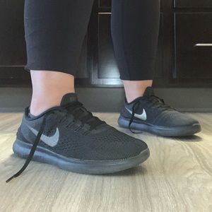 Nike Free Runs 2017 Triple Black